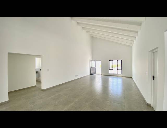 4 BEDROOM HOUSE FOR SALE IN ATLANTIC SANDS PRIVATE ESTATE
